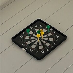 Magnetic Dartboard Game with Green and Yellow Darts